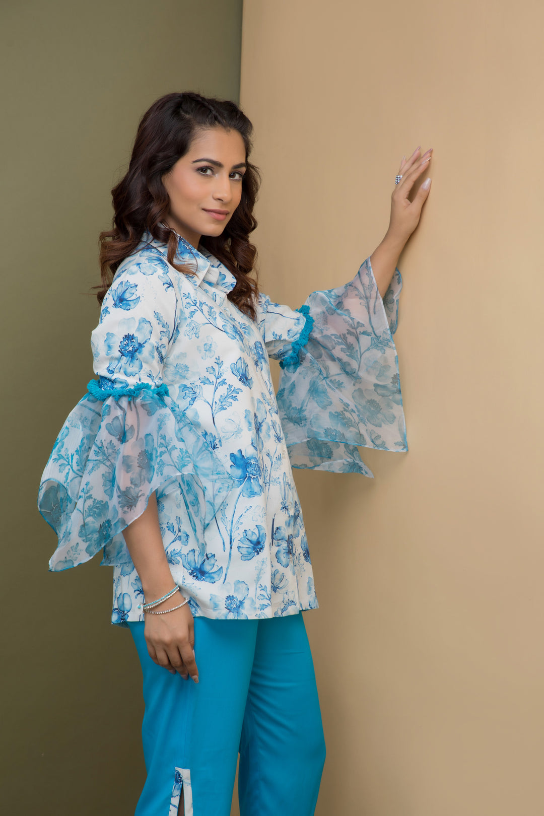 Print & Plain Set with Scarf Sleeves - Turquoise